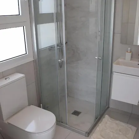 Luxury With Pool By Raise Tala