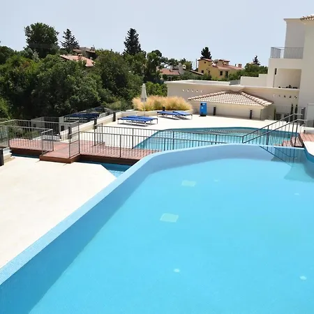 Luxury With Pool By Raise Apartment *