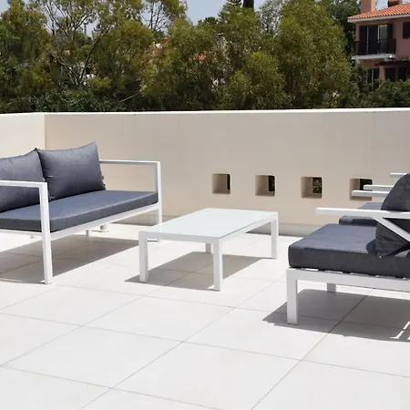 Luxury With Pool By Raise Tala