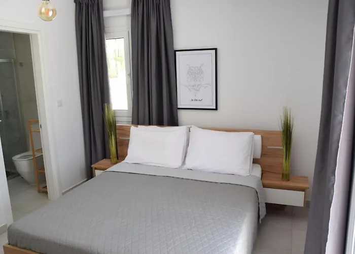 Luxury With Pool By Raise