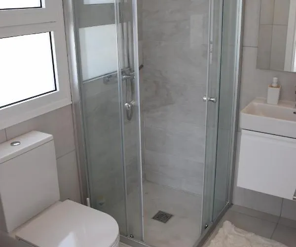 Luxury With Pool By Raise Tala