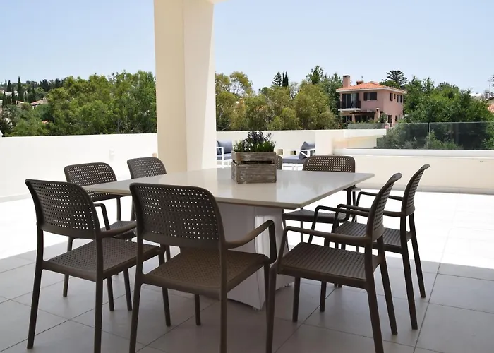 Luxury With Pool By Raise Daire *