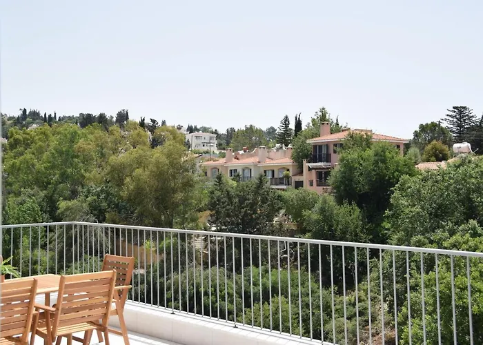 Luxury With Pool By Raise Apartmán