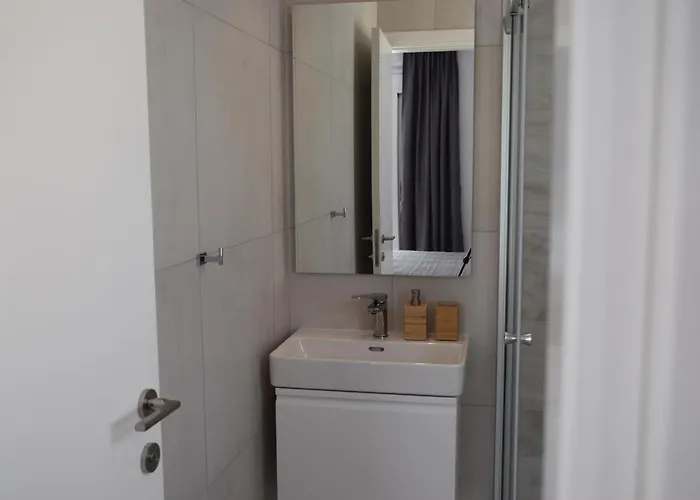 Luxury With Pool By Raise