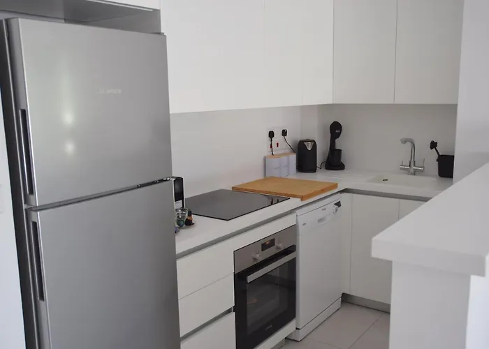 Luxury With Pool By Raise Apartmán Tala