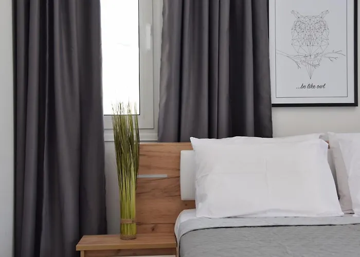 Luxury With Pool By Raise