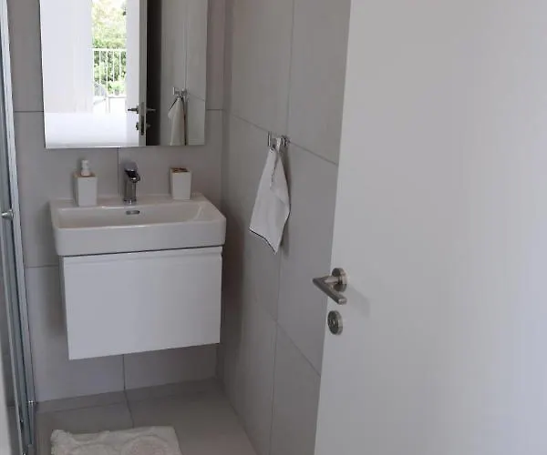 Luxury With Pool By Raise Apartmán