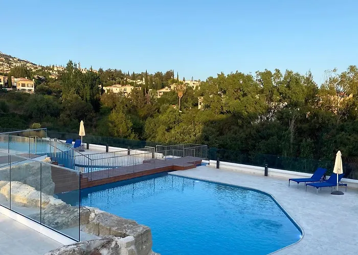 Apartmán Luxury With Pool By Raise Tala